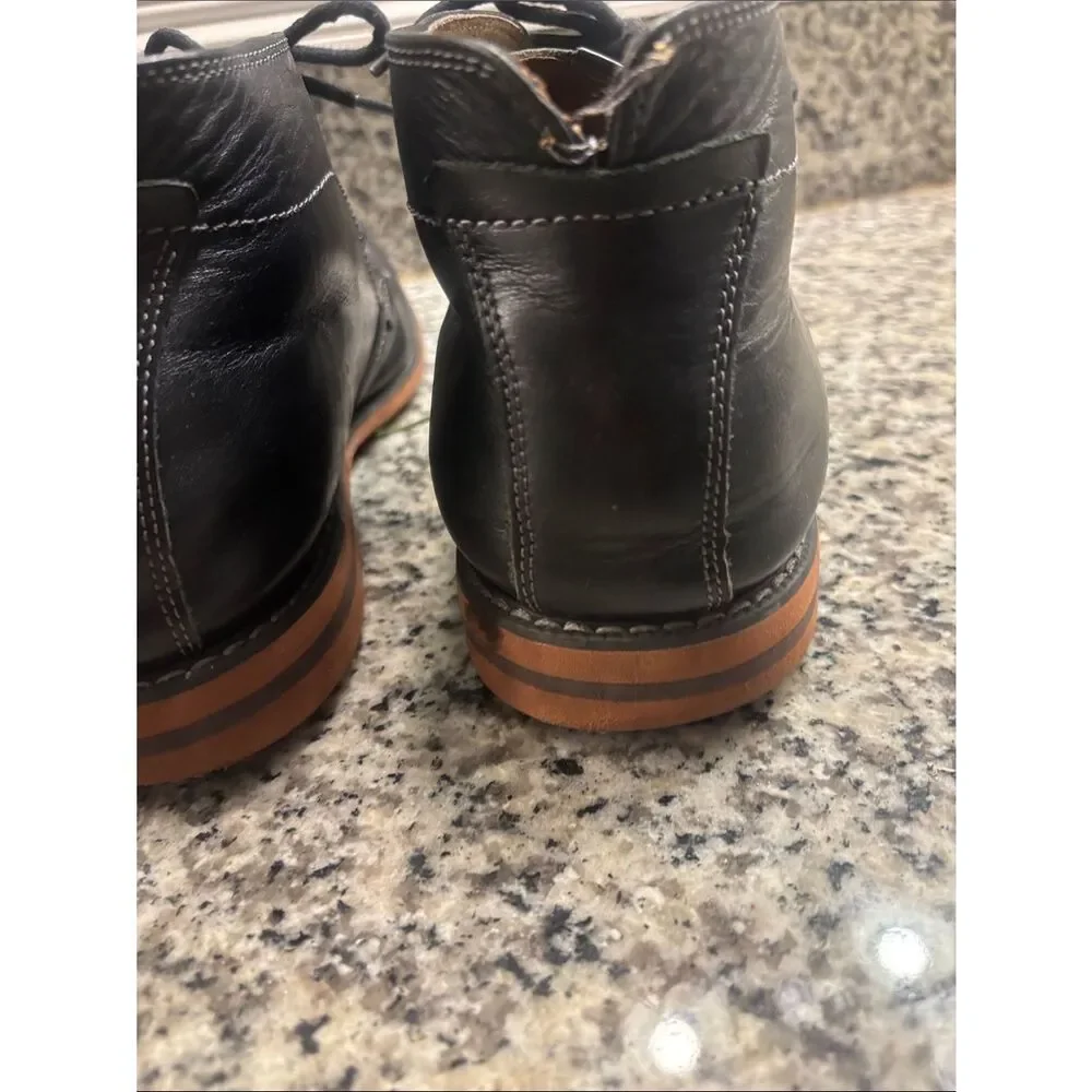 Men's Black Leather Lace-Up Chukka Boots